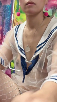 이 달콤한 섹시한 소녀 Hana 겸둥이 몸집이 작은 몸