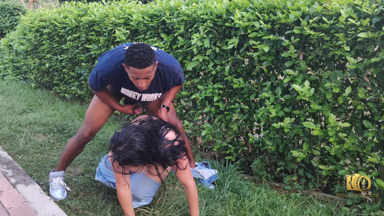 Rioc69: Rioc și Anita vor cu adevărat să se fută, și dorința le-a...