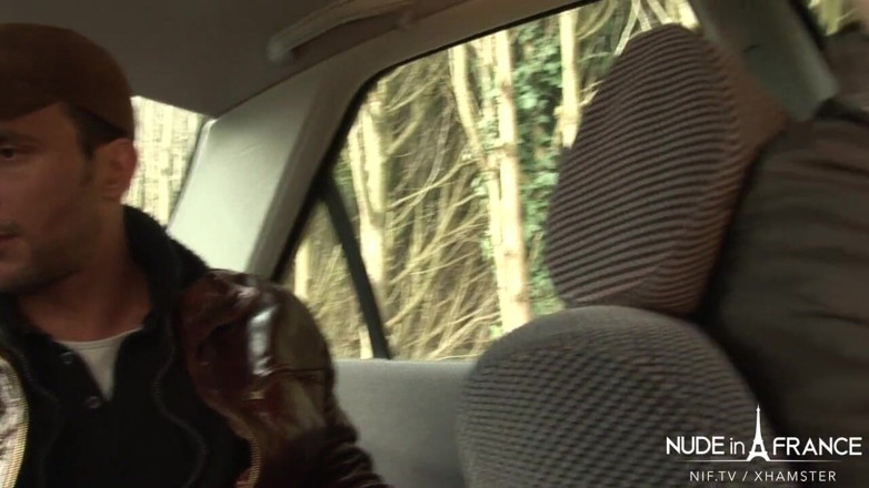 Nude in France: Oogverblindende bbw Franse brunette wordt gesodomiseerd en in het gezicht...