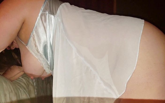 SexyNEBBW: Sexy BBW a Night of Fucking, Finished by Squirting All...