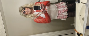 Sissy Crossdresser Soț a doua rundă de vibrator de sticlă Icy