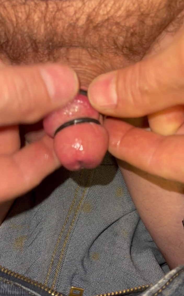 Timmdaddy2000: It’s Hard to Jack off Tiny Cock
