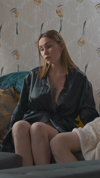 S5e1: Nevlastní máma zůstává s nevlastním synem, zatímco manžel je pryč - promění se pozdní noc v zakázanou vášeň?!