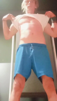 Sehr heißer sexy junge