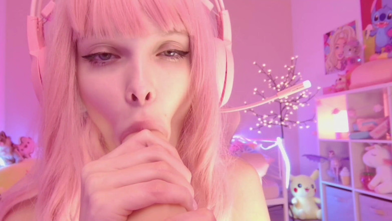 Little_Kitty69: Dapatkah Anda Tetap up?