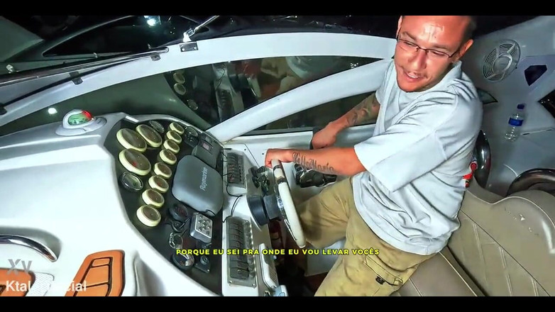 Ktal - Hetero: Podróż na mojej łodzi z Elisą Sanches zawsze kończy się gorącym...