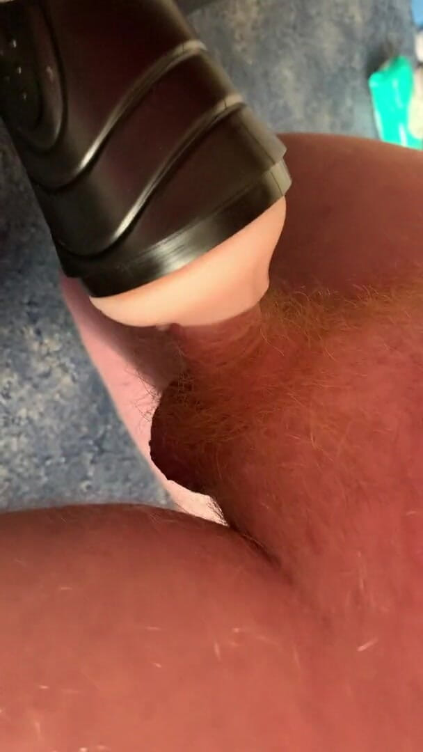 Gingerpubes: Ngentot dildoku