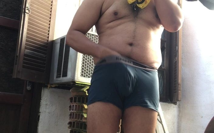i7Bernard: Mengusaha Kerja dan Mengenai Pornografi