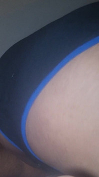 Desi Practices Potting.