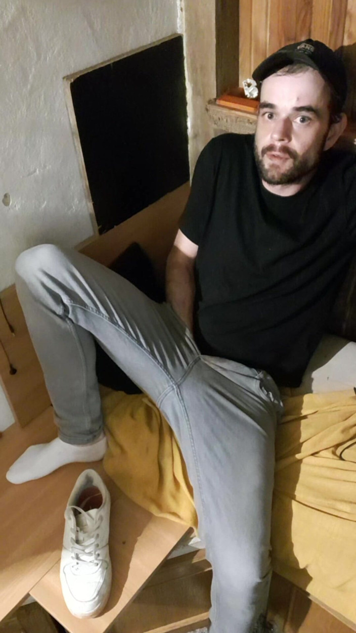 jerkofflover: Kompilácia Masturbácie V Bielych Ponožkách