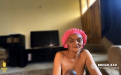 BongoXXX: Bunicuța este astăzi zâmbitoare și excitată care vrea să-mi mângâie și să-mi...