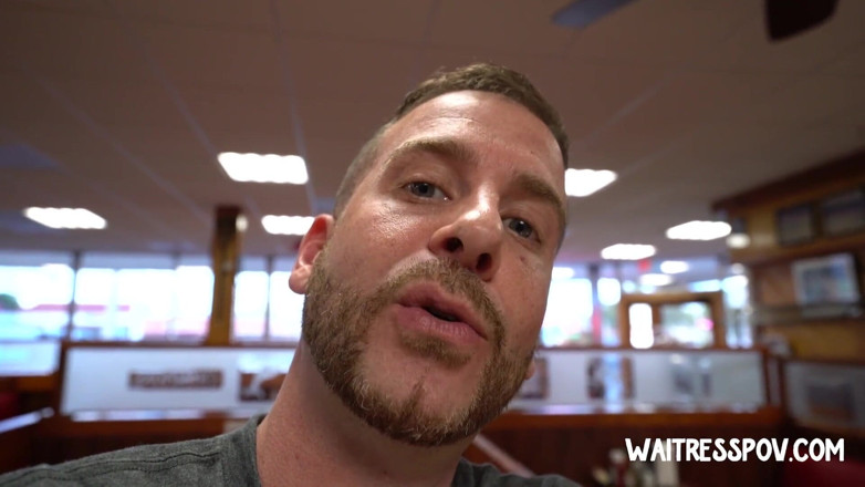 Waitress POV: Servírka POV - Alexis Tae - sex pro sedan