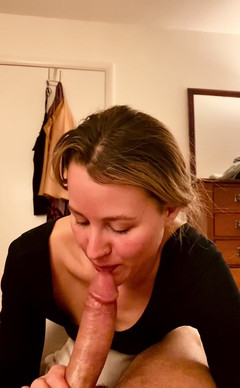 Kate Marley: 2.5.21 - Kate cvičí své hluboké hrdlo a jsem nadšená z...