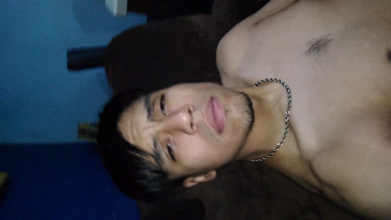 AlexAlejandro13: Derramar leite