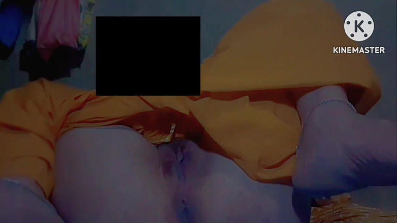 TricolorMusic3: New Indian Big-breasted Girl Perfect Pussy Masturbation
