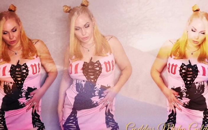 Goddess Misha Goldy: あなたはとても飢えたチンポをしゃぶる売春婦です!あなたはチンポにとても飢えているので、開いた口ですぐに彼に突進します