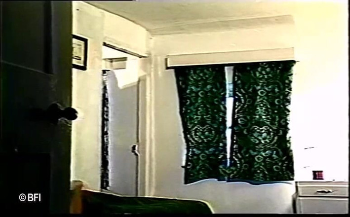 House of lords and mistresses in the spanking zone: Karım büyük ve kötü götünü kırbaçlamayı hak ediyor