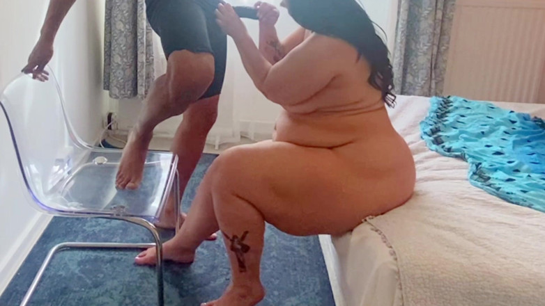 Zina Gabon: BBW Busty Cougar Handles BBC in Her Mouth - Best Blow...