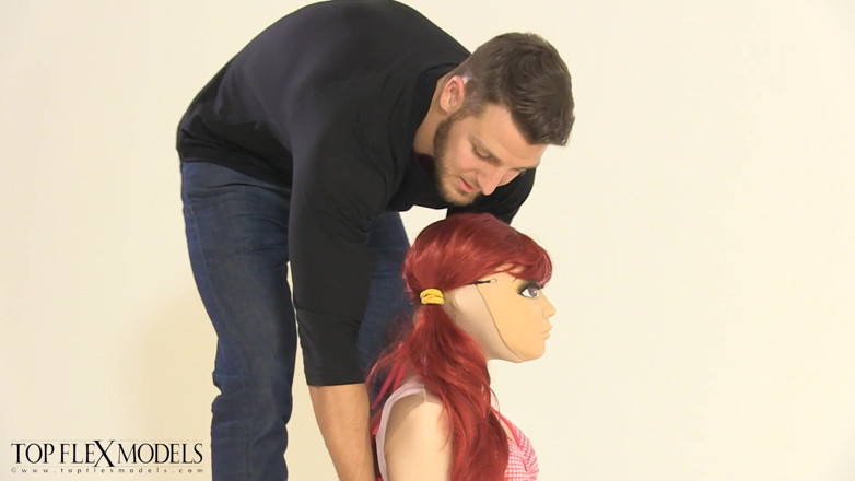 Gymrotic: Movable Doll