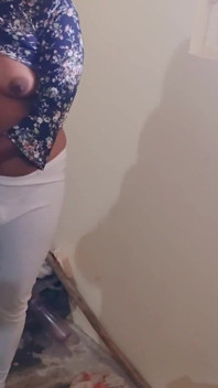 Rekaman seks gadis hot india dientot habis-habisan sama teman-temannya sambil ngentot gaya doggy