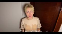 My Little Betsy: Stydím se, že jsem sledovala sousedku u bazénu