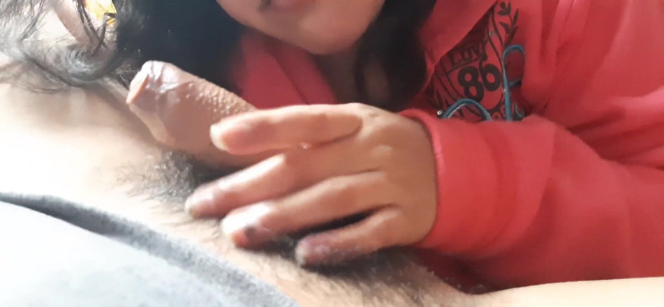 Oriane_Suck_Roses: Best friend from college came to my house to do...