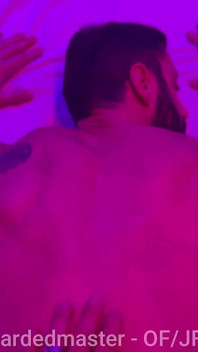 Maître barbu, gros morceau, baise poilue musclée