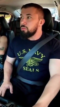 Traffic Blowjob: Exhibitionist Brunette Shows Her Tits and Sucks It All in the Car