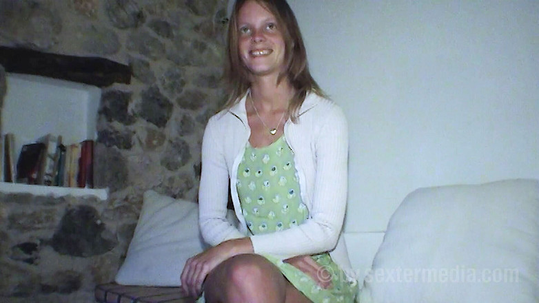 Petty by Sextermedia: 18 year old teen piss cunt squirting