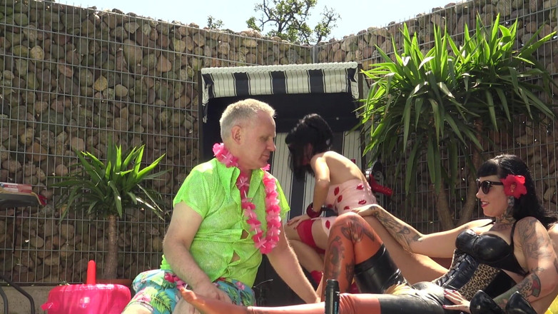 Carmen Rivera Entertainment: HD Version - Aqua Fuckness