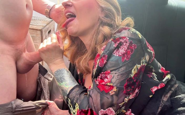 Molly McSquirts: उबर ड्राइवर मेरे मार्ग में मुझे चोदता है