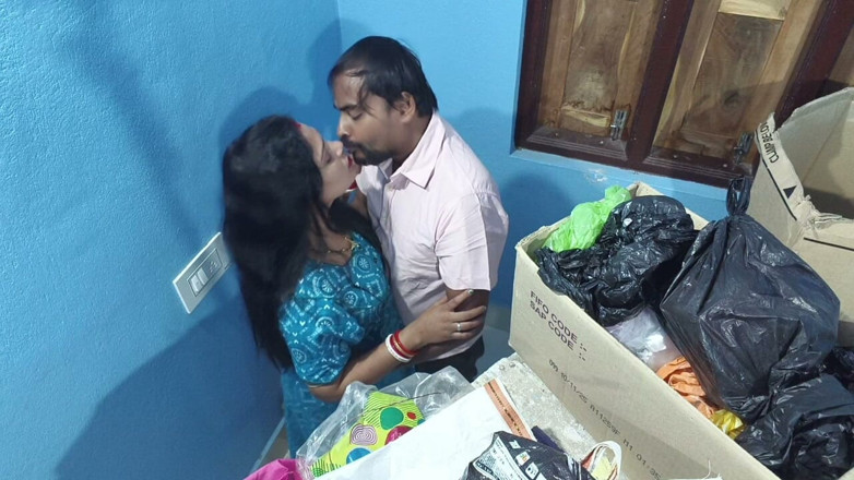 Sona bhabhi: Bhabhi benggali panas berkongkek romantis rahsia, dengan adik ipar nakalnya...