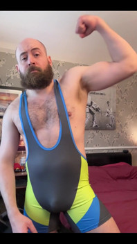 I think I should make more content with singlets!
