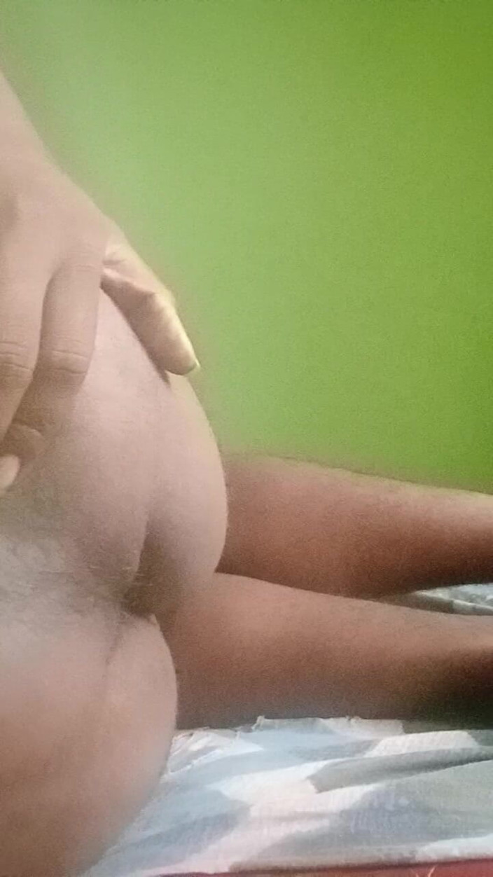 ThickAssSissy: Culo indiano caldo