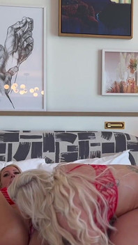 Bts - Vegas Blonde: Mz Dani, Uptownjenny