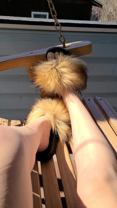 Raven Willow: Spring Feet Furry Slides