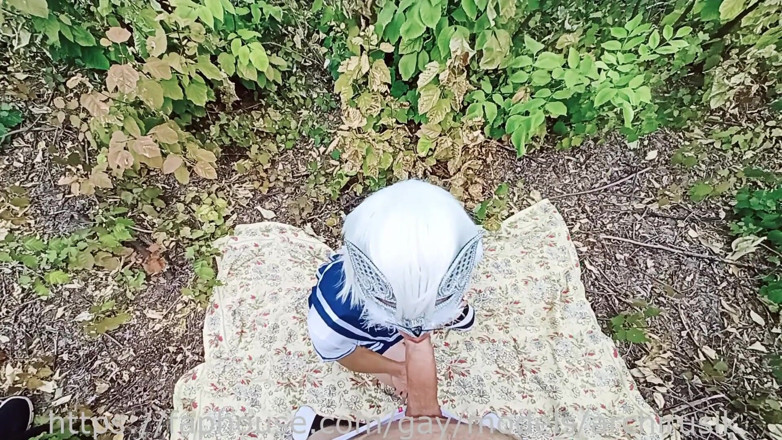 ArchiRusik: Batang besar tersangkut bersama, berkongkek di tepi jalan dan pancutan...