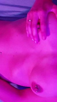 Silvia fick đút sâu vào cổ họng