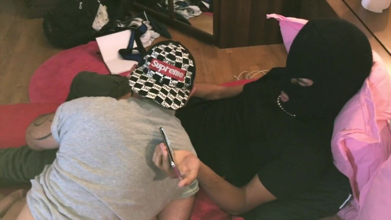 Home web camera: Kamera porno zerżnięta na oklep przez arabską twarz kamerze
