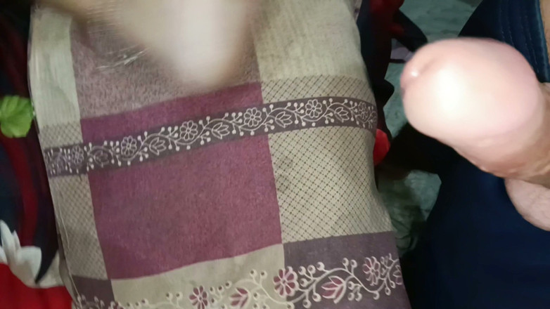 Sexy_girl_nehu: Ich habe die enge muschi einer indischen Bhabhi gefickt und...