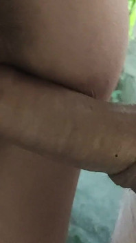 He fucked me in a deserted place and fucked me like a whore, flooding my ass with a jet of sperm.