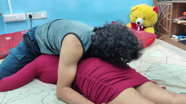 Vaishnavysharunraj: จูบตูดสุดฮอตกับ Pennis Kiss และโรแมนติกตูดสุดฮอตกับ 69 โรแมนติก