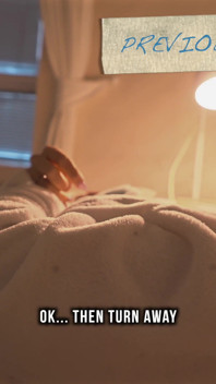 S2e5: la matrigna aiuta a sborrare il figliastro nel letto mentre si lavora fino a ottenere sborrata in figa e facciale