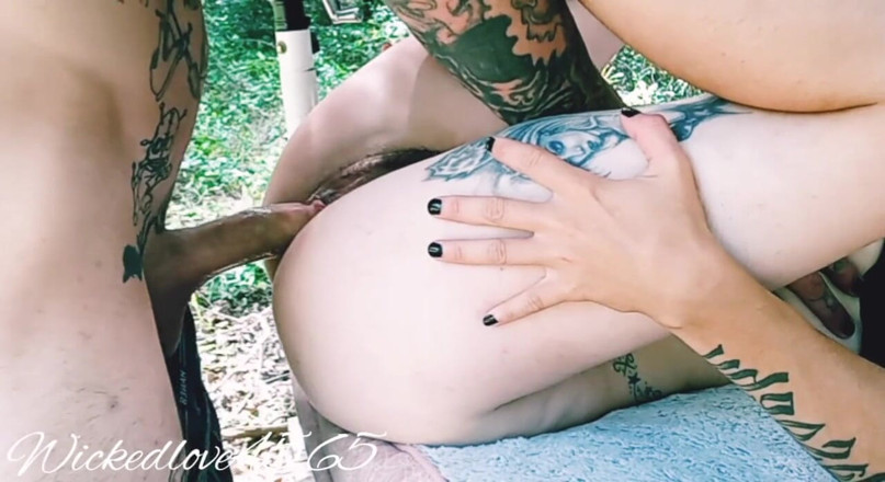 Wickedlove4565: 热辣的女性高潮被巨大的鸡巴阴户内射