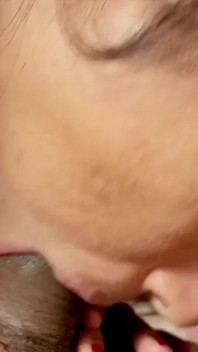 Maya Madam Sex s klientem hardcore sex zezadu