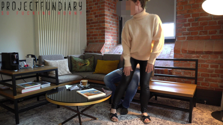 Projectsexdiary: kaffepaus sex gummibyxor turtleneck