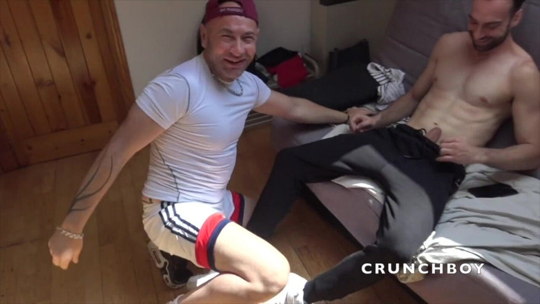 Kinky Bareback Boys: Jess Royan fucked bareback by young Latino twink