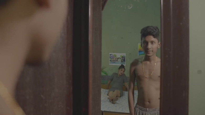 Anjalisingh_sexy: 18letý chlapec má sex se zralou tetičkou od vedle