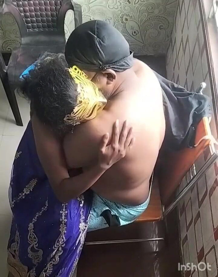 Funny couple porn studio: Young Girl and Oldman Sitting