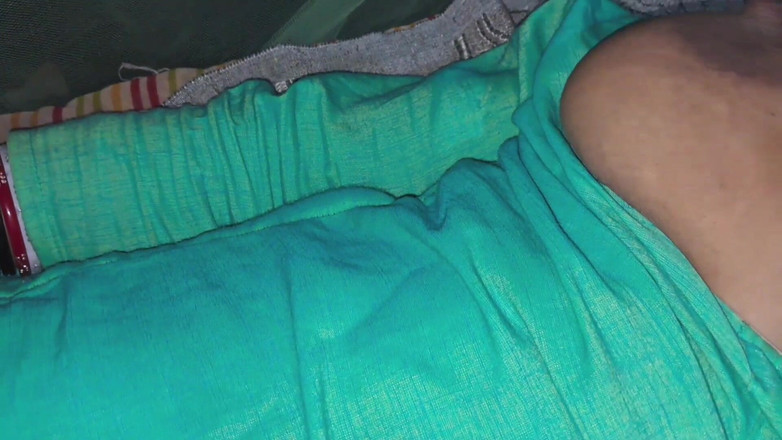 Trilokinath: Indyjski Desi Wideo